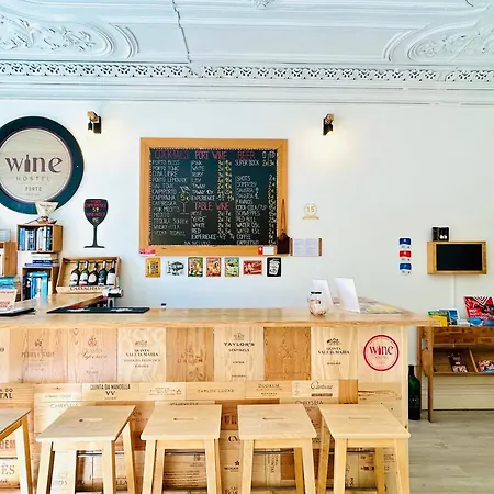 Wine Хостел *