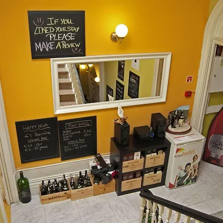 Хостел Wine Порту
