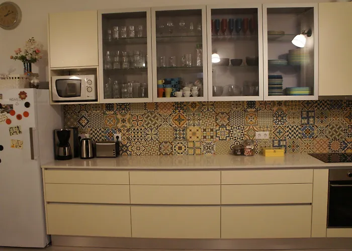 Wine بيت شباب *