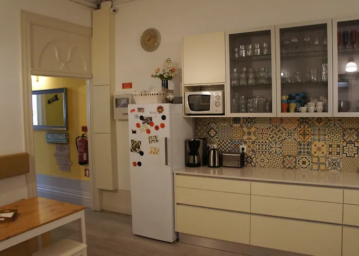 بيت شباب Wine *