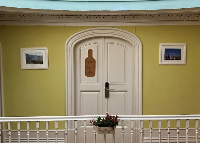 بيت شباب Wine