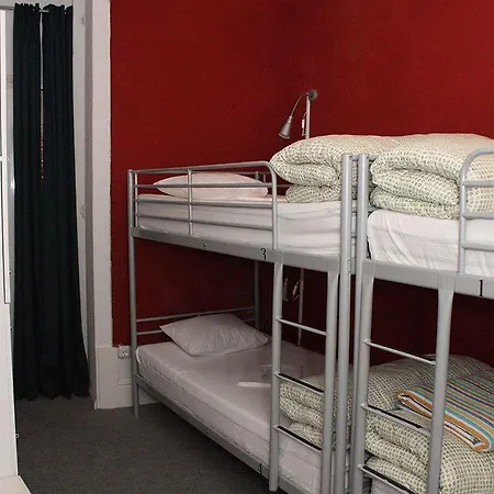 Hostel Wine
